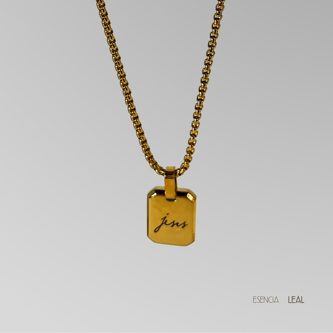 Collar - Jesus